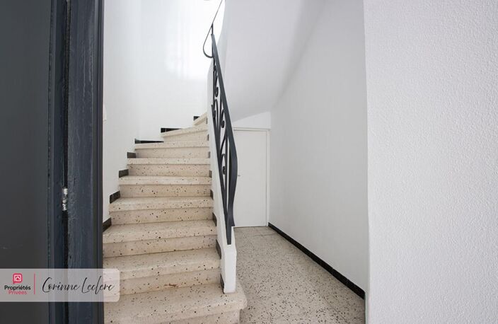 MAISON AVEC DEUX LOGEMENTS-GARAGE -NARBONNE - 117M2 — photo 2