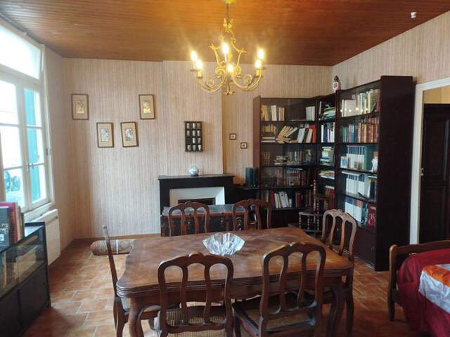 Maison Rochefort 2 pièce(s) 55 m2 à rénover — photo du bien