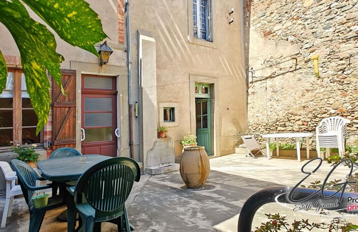Maison de village de caractère , cour intime et grand garage  à Caunes-Minervois — photo 3