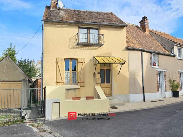 Maison de bourg avec dépendances et atelier à Ferrières-en-Gâtinais (45210) — photo du bien