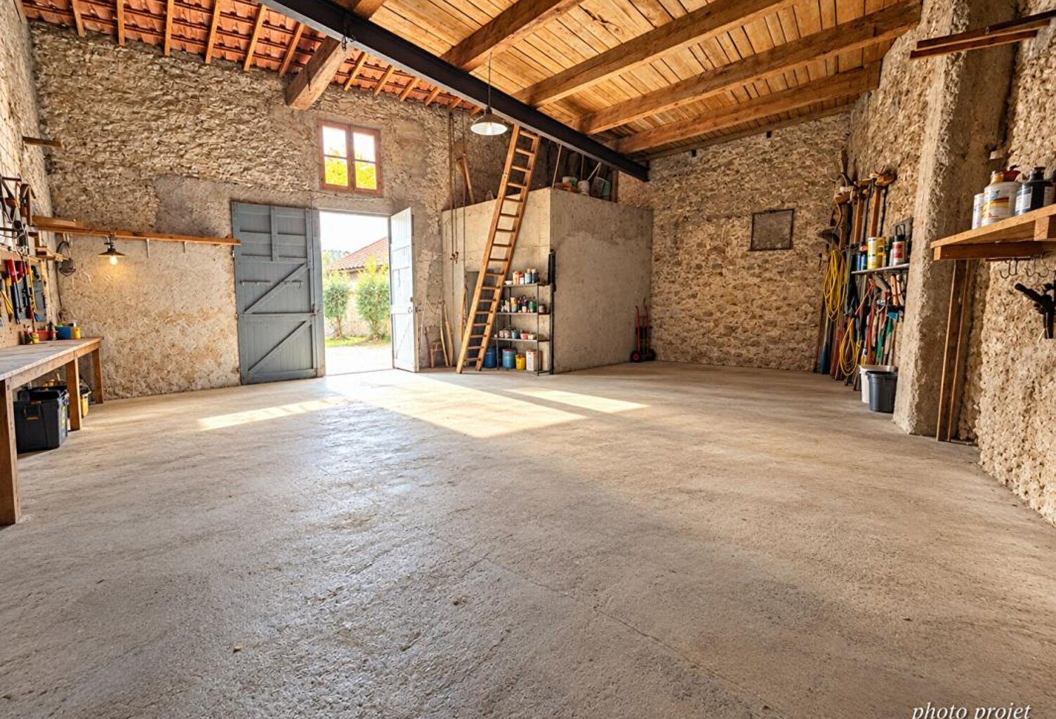 Garage  1 pièce(s) 73 m2 — photo 1