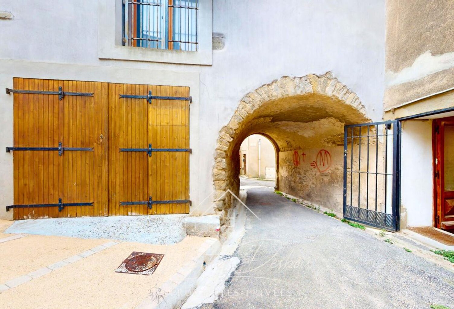 - Conques sur Orbiel - Maison de Village - Sans extérieur - — photo 1