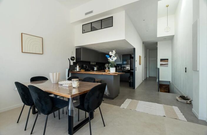 Appartement de 4 pièces de 91 m² à Marseille — photo 4