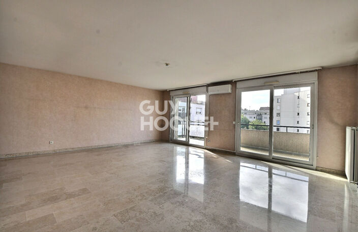Sans Souci / Monplaisir - Rare T4 d'exception de 110 m² climatisé avec 2 balcons, Garage & Cave  Lyon 3ème (69003) — photo 3