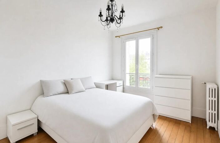 Appartement haussmannien 82m² à Paris — photo 2