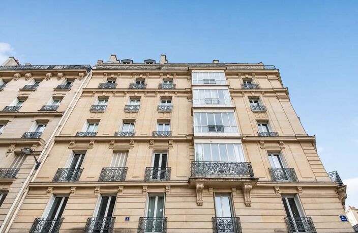 Appartement haussmannien 82m² à Paris — photo 4