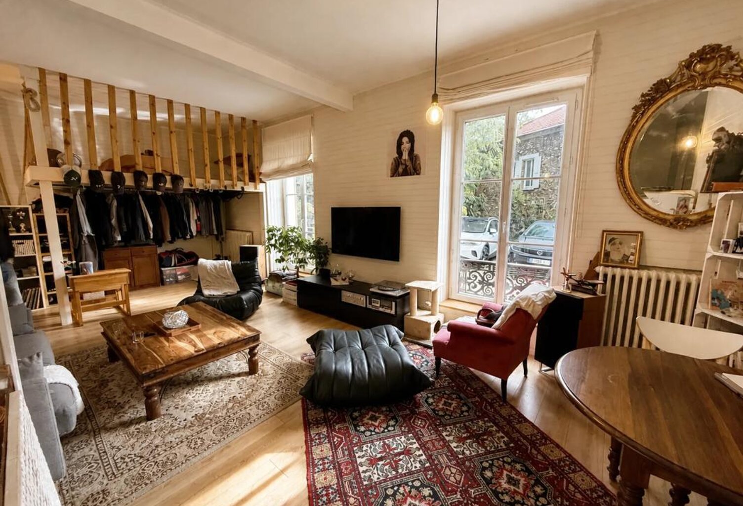 Appartement 2 pièces de 67 m² situé à Montmorency — photo 1