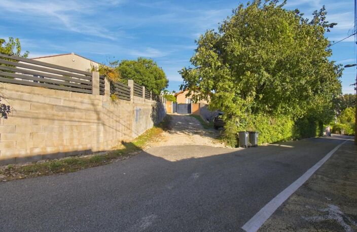 Maison individuelle 4 pièces – 92 m² – Plain-pied – Piscine – Domaine privé – Terrain 730 m² — photo 4