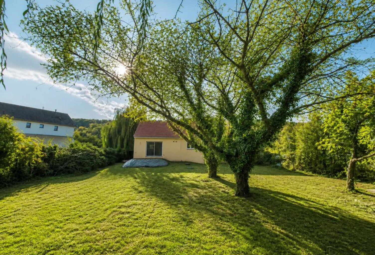 Maison neuve de 3 pièces de 70 m² à Neuilly — photo 1