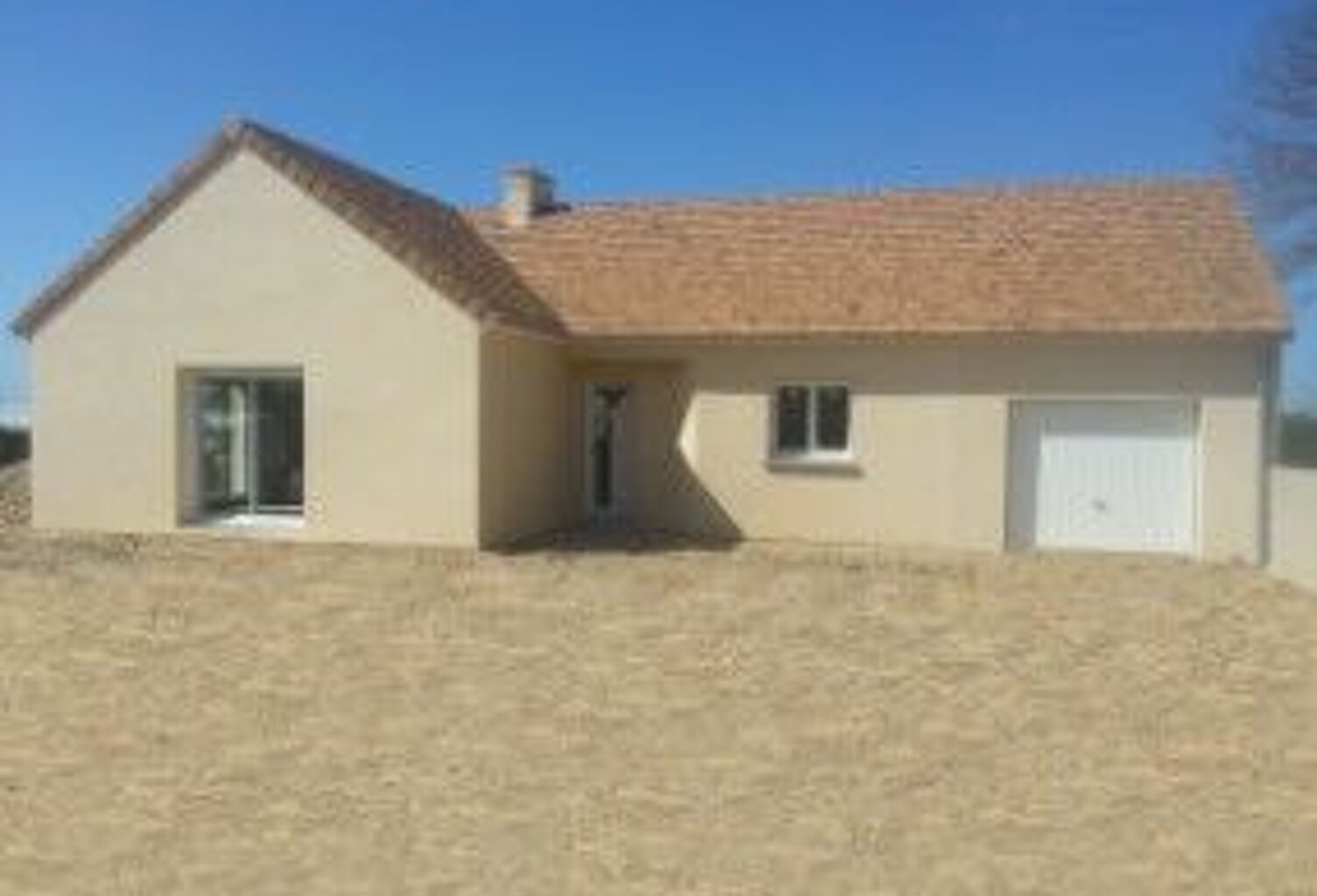 Maison neuve  — photo 1