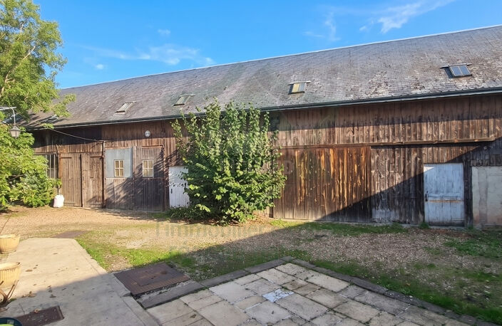 Maison de maître à vendre à Corbeilles-en-Gâtinais (45490) — photo 2
