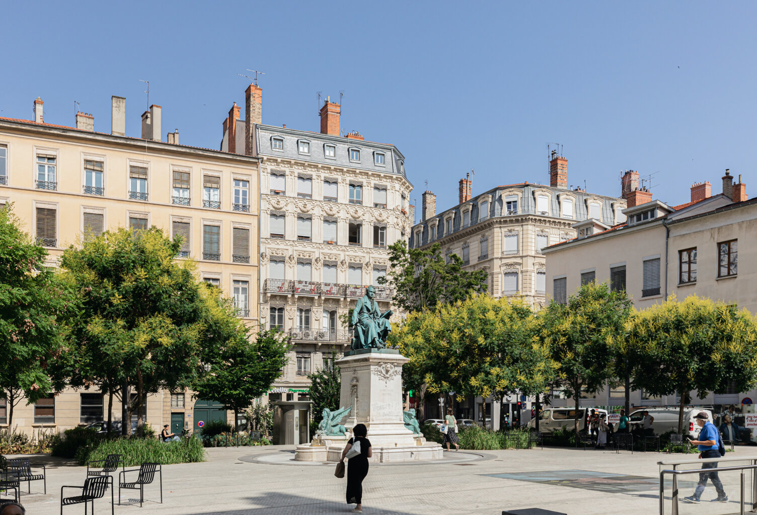 T3 avec cachet de 109 m2, Ainay — photo 1