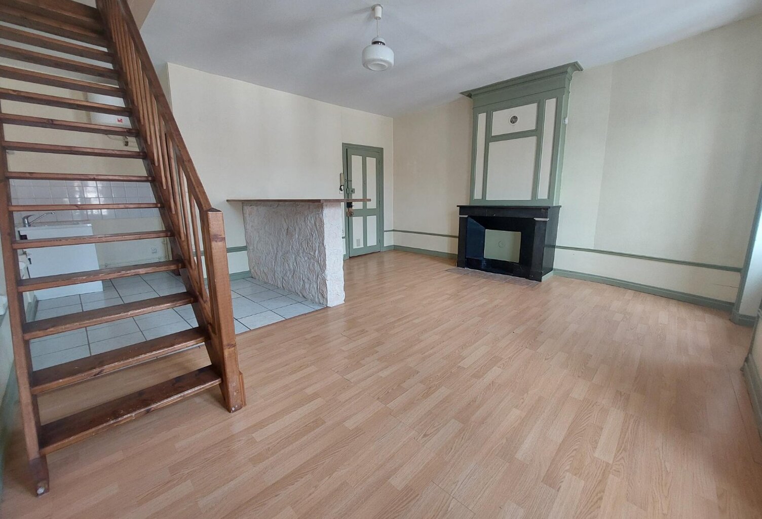 Location appartement 2 pièces 34 m² à Villefranche-sur-Saône (69400) — photo 1