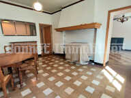 Grande maison de village pleine de charme, fort potentiel — photo 3