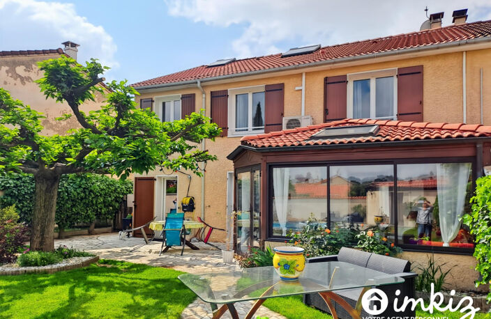 Maison 4 chambres 145 m² avec piscine et garage — photo 3