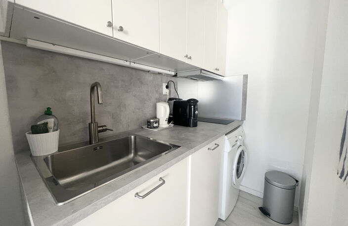 Studio meublé dans une résidence avec piscine du quartier du — photo 2