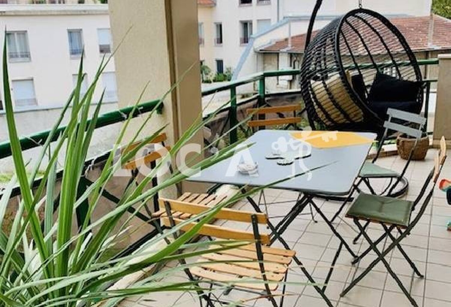 Location appartement 3 pièces 75 m² à Lyon 5 (69005) — photo 1