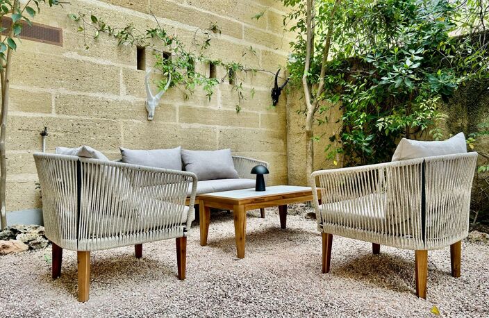 AU CALME GRAND 4P DE 95M² AVEC JARDIN ET BALCON DANS RESIDENCE FERMÉE — photo 4