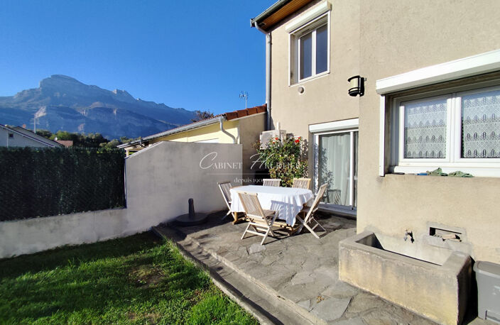 Maison avec beau jardin — photo 3