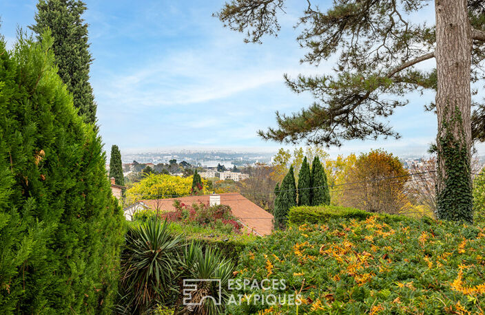 Appartement familial avec jardin au sein d'une copropriété historique — photo 3