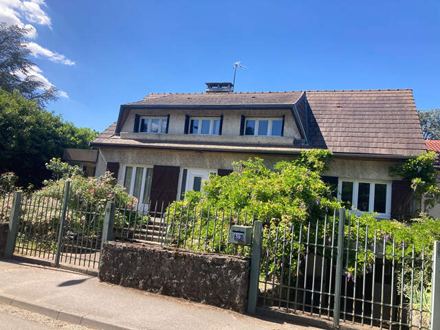 Maison Corbas 6 pièce(s) 150 m2 — photo du bien