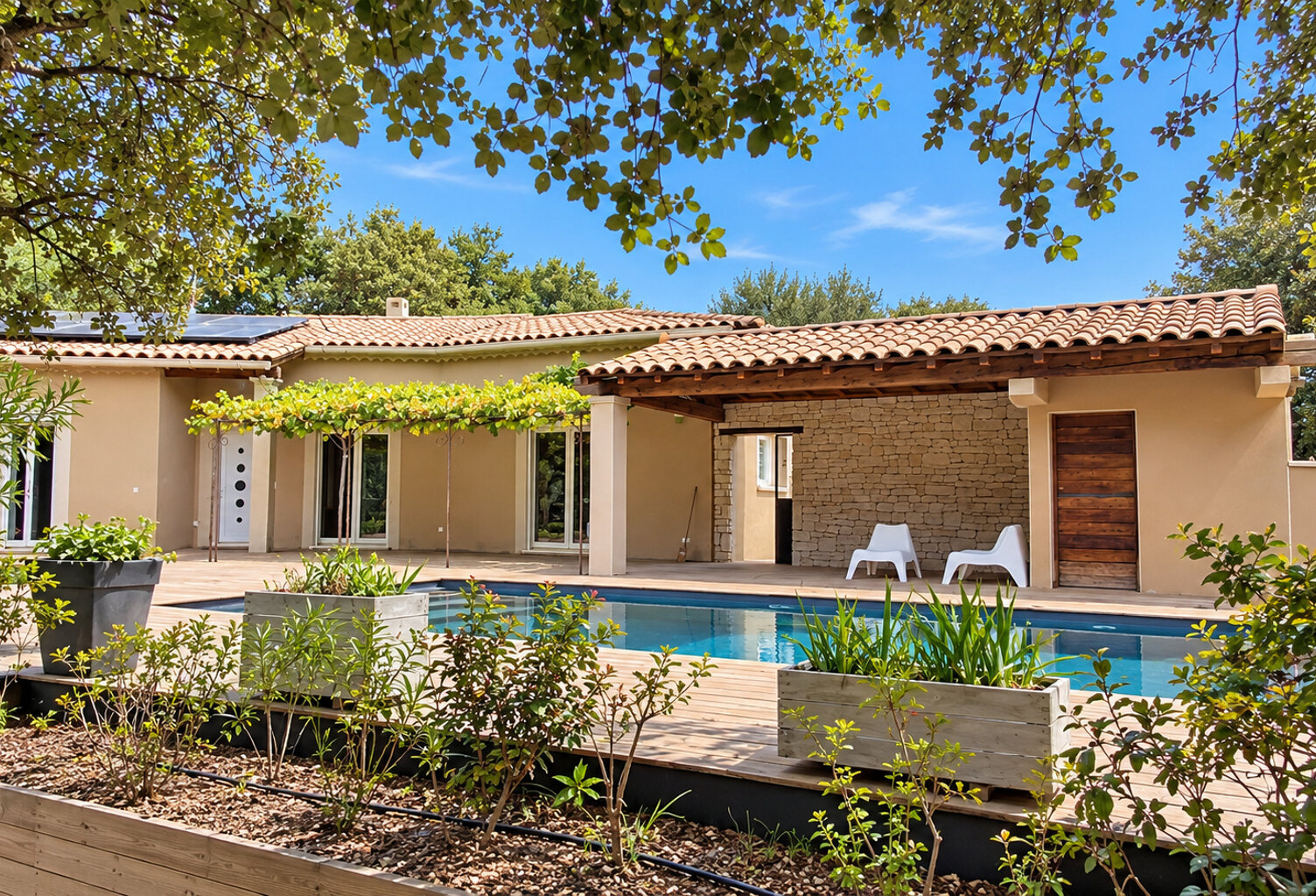 À vendre, Rochegude - Villa moderne177m² avec piscine. — photo 1