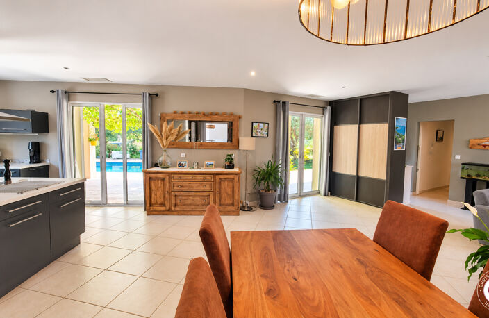 À vendre, Rochegude - Villa moderne177m² avec piscine. — photo 4