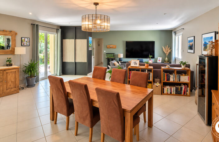 À vendre, Rochegude - Villa moderne177m² avec piscine. — photo 5