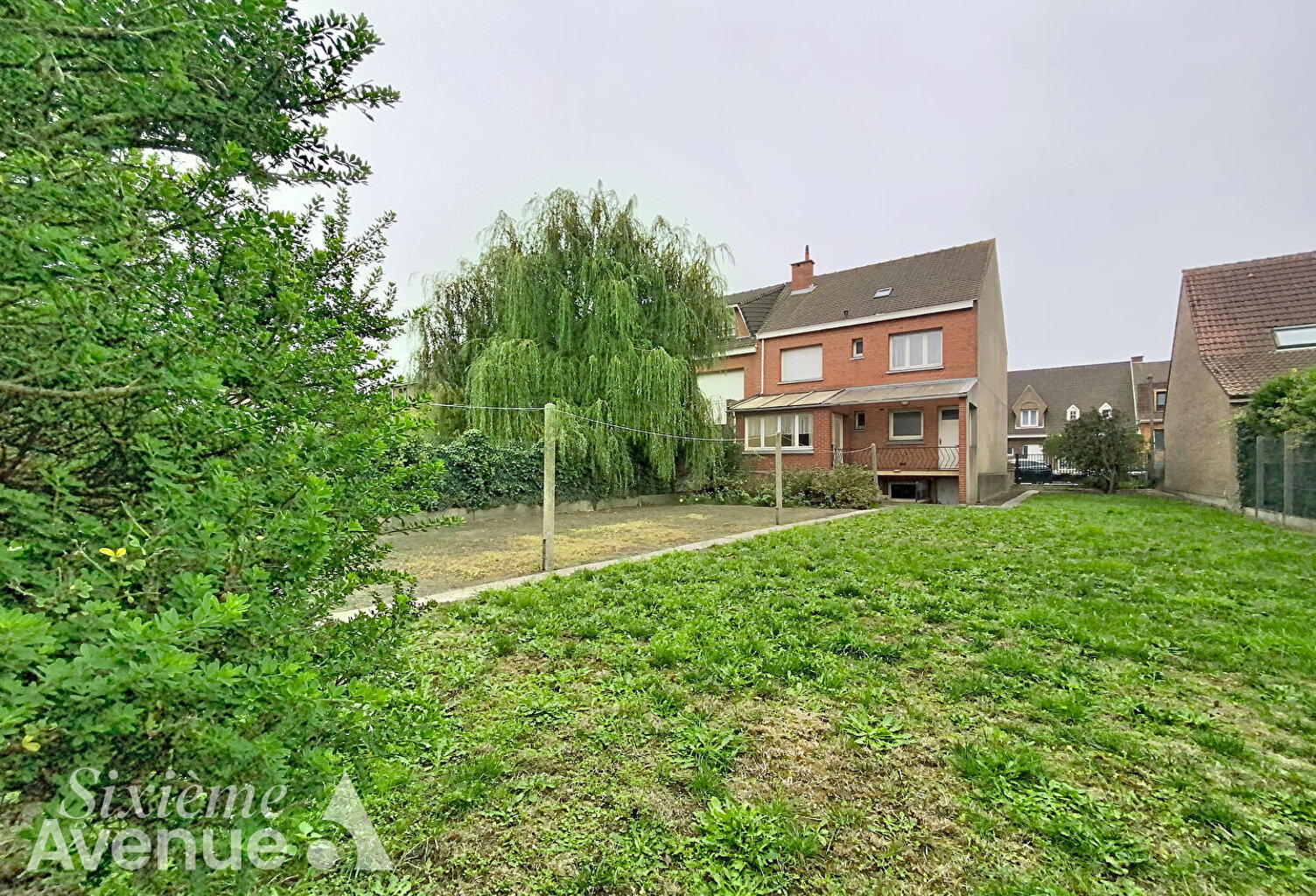 Maison semi- individuelle, 4 chambres et terrain constructible — photo 1