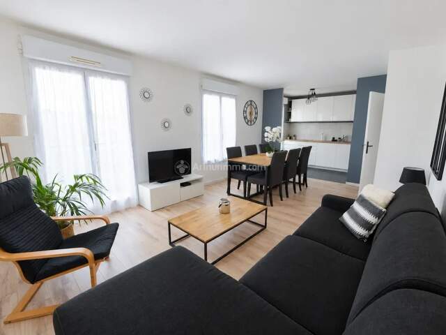 DUPLEX 3 pièces à Serris-centre urbain — photo du bien