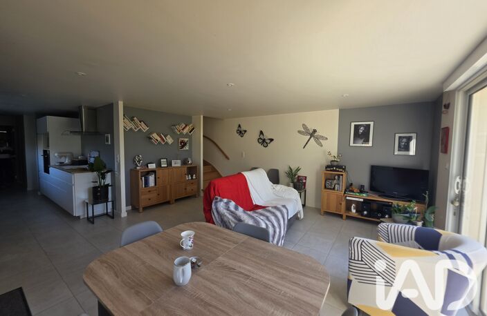Vente Maison/villa 4 pièces — photo 2