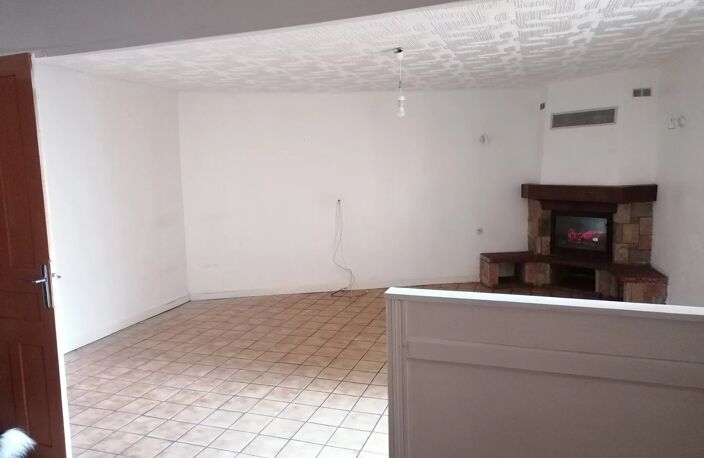 MAISON DE BOURG AVEC GARAGE — photo 3