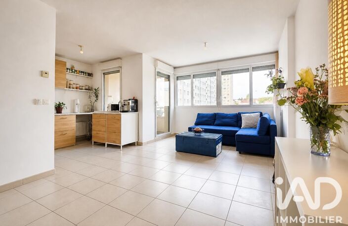 Vente Appartement 4 pièces — photo 2