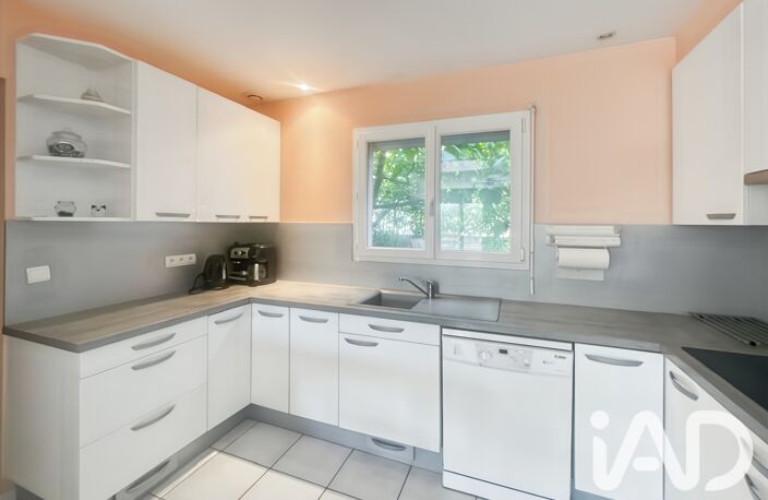 Vente Maison/villa 8 pièces — photo 4