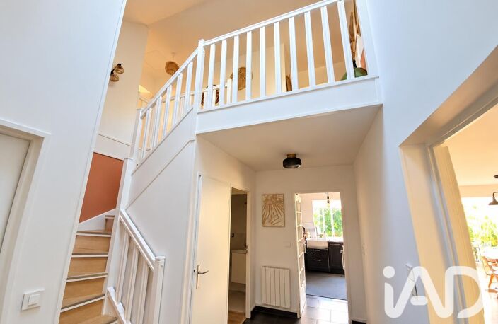 Vente Maison/villa 7 pièces — photo 2