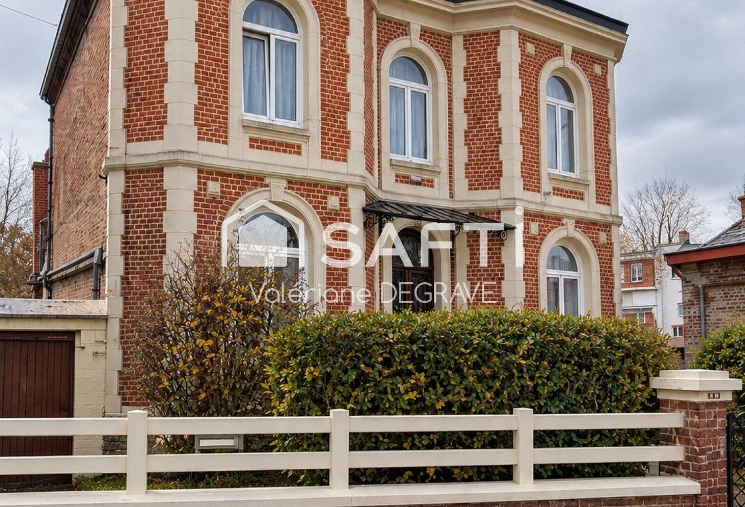 MAISON BOURGEOISE DE 1900  197 M² — photo 1