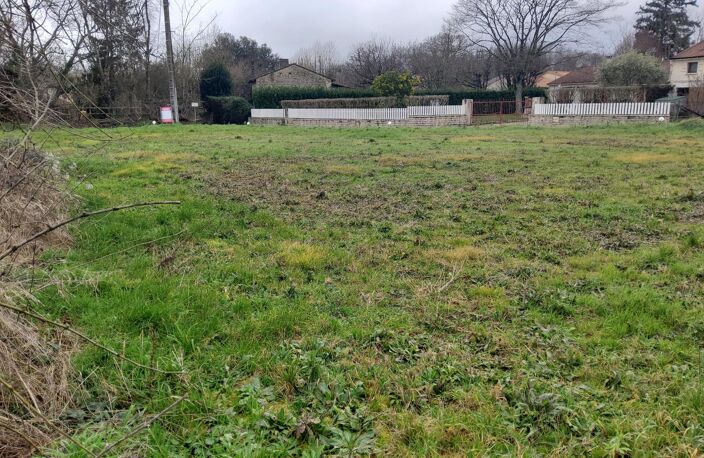 Vente terrain de 607 m2 à Aigondigné 21000€ — photo 2