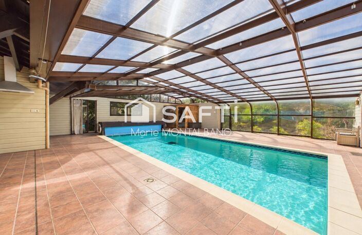 Belle maison traditionnelle avec piscine et jardin — photo 5