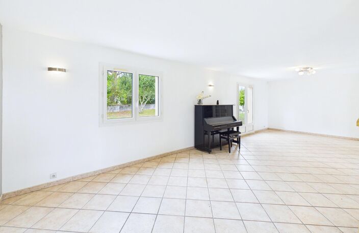 ROUFFIAC-TOLOSAN  MAISON T6 DE 129 M² + BUREAU DE 18 M²  TERRAIN ARBORÉ DE 1 875 M² — photo 5