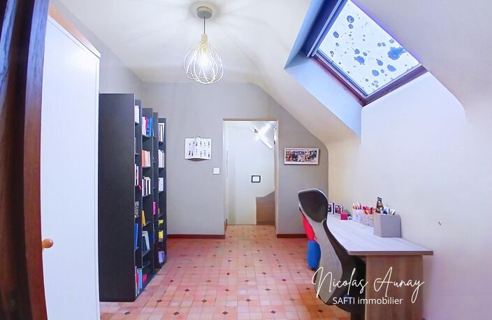 Idéal investisseur lot de trois maison dont un terrain constructible d'environ 150m2. — photo 2