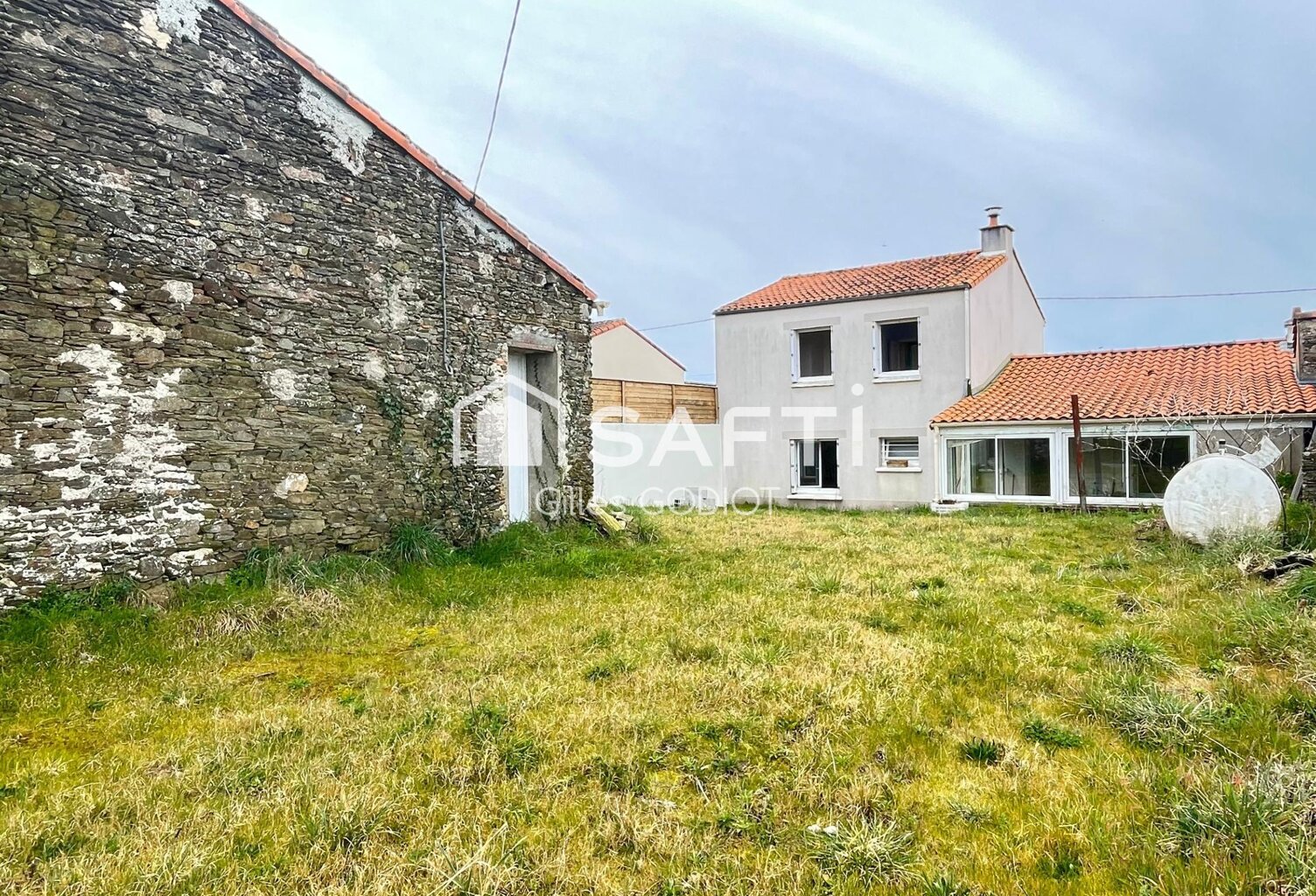 Maison de village + dependance en Pierre — photo 1