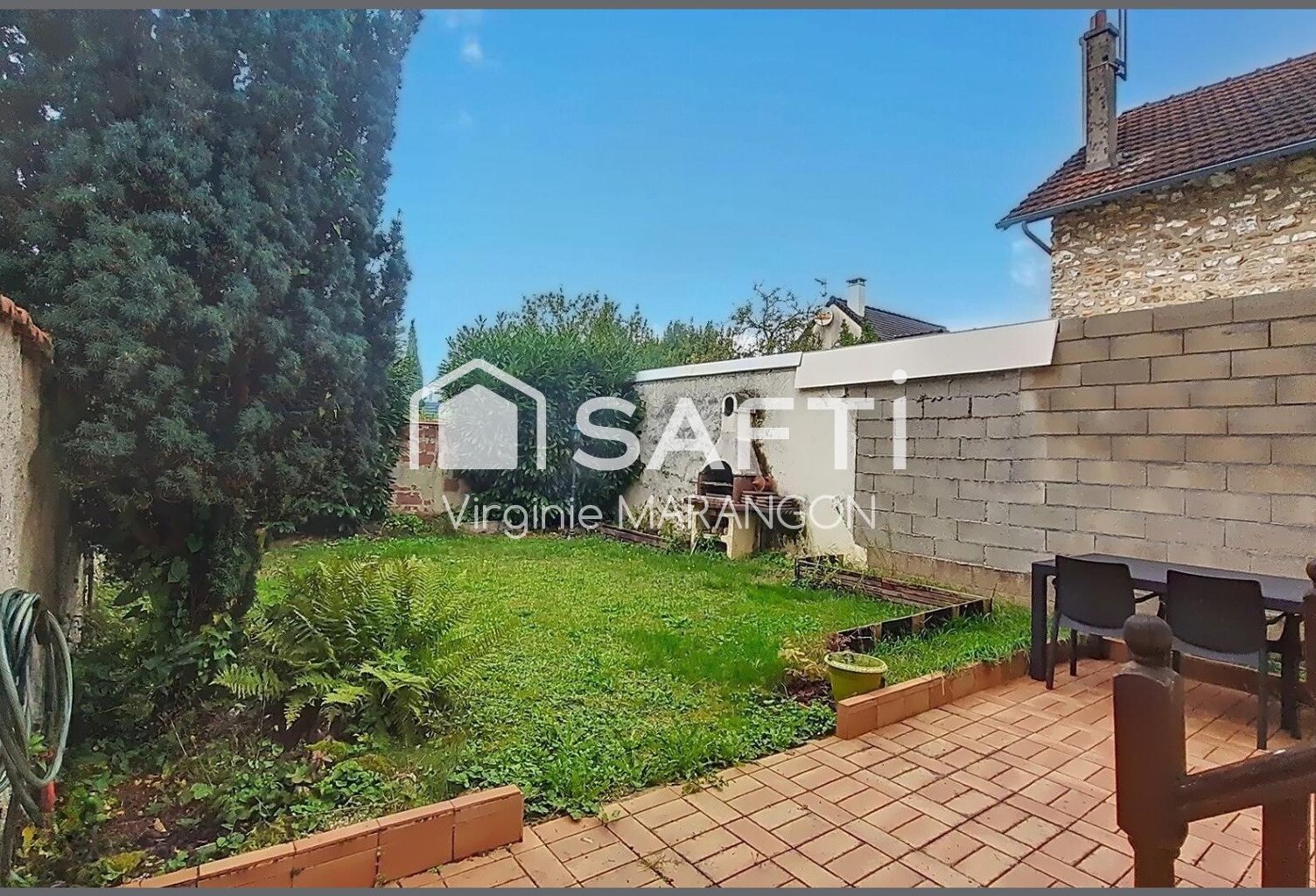 LE CHARME D'UNE MAISON, LES EXTERIEURS EN PLUS ! — photo 1