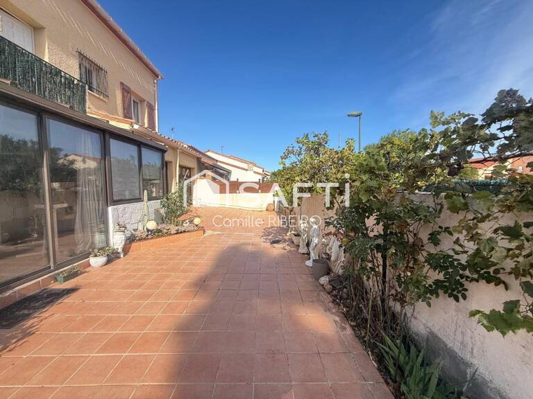 SAINT LAURENT DE LA SALANQUE,MAISON 180M2, 2 GARAGES,JARDIN — photo 1