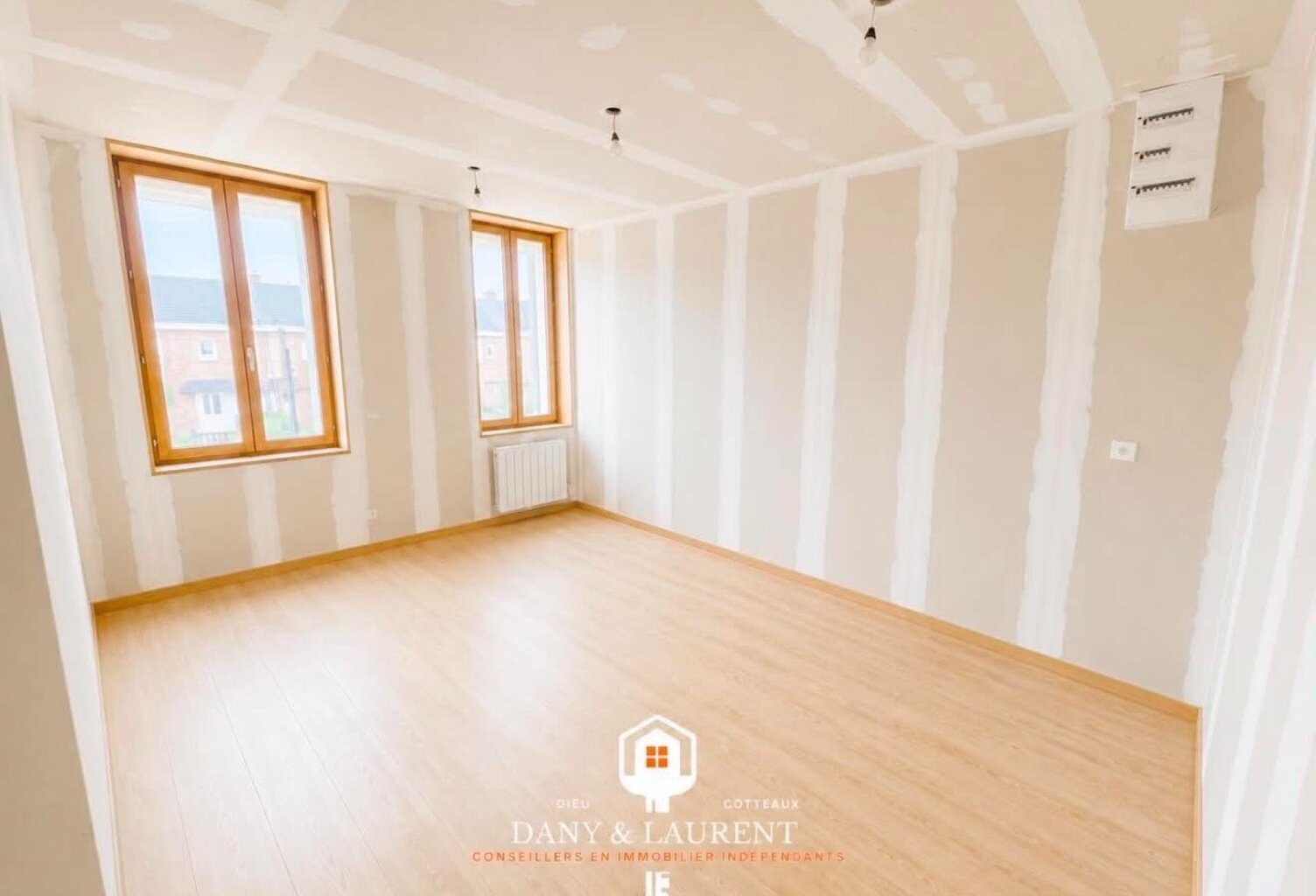 Une maison pleine de potentiel : travaux à finir pour en faire le cocon de vos rêves — photo 1