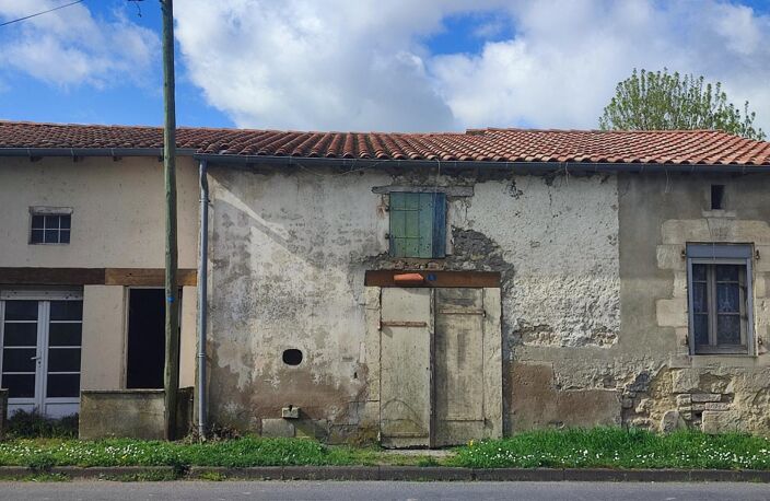 Maison de bourg, 140 m², dépendances, sous-sol, cave, grenier, cour, idéal investissement — photo 4