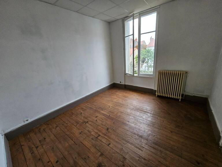 Appartement F3 56 m² quartier République proche Grand Marché avec petit jardinet — photo 1
