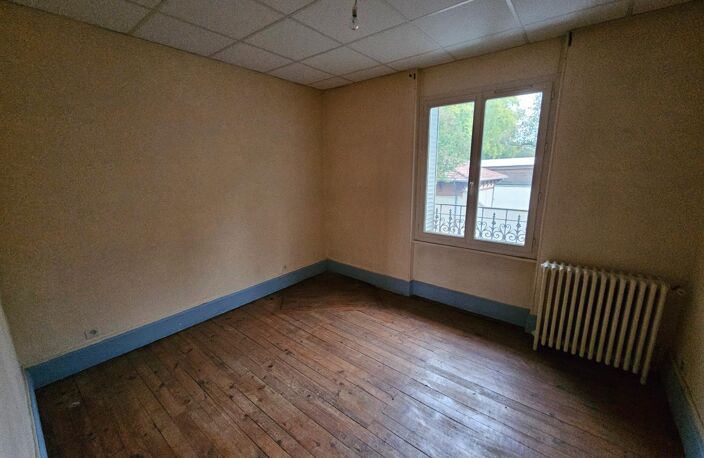 Appartement F3 56 m² quartier République proche Grand Marché avec petit jardinet — photo 3