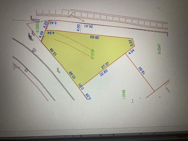 Terrain constructible — photo du bien