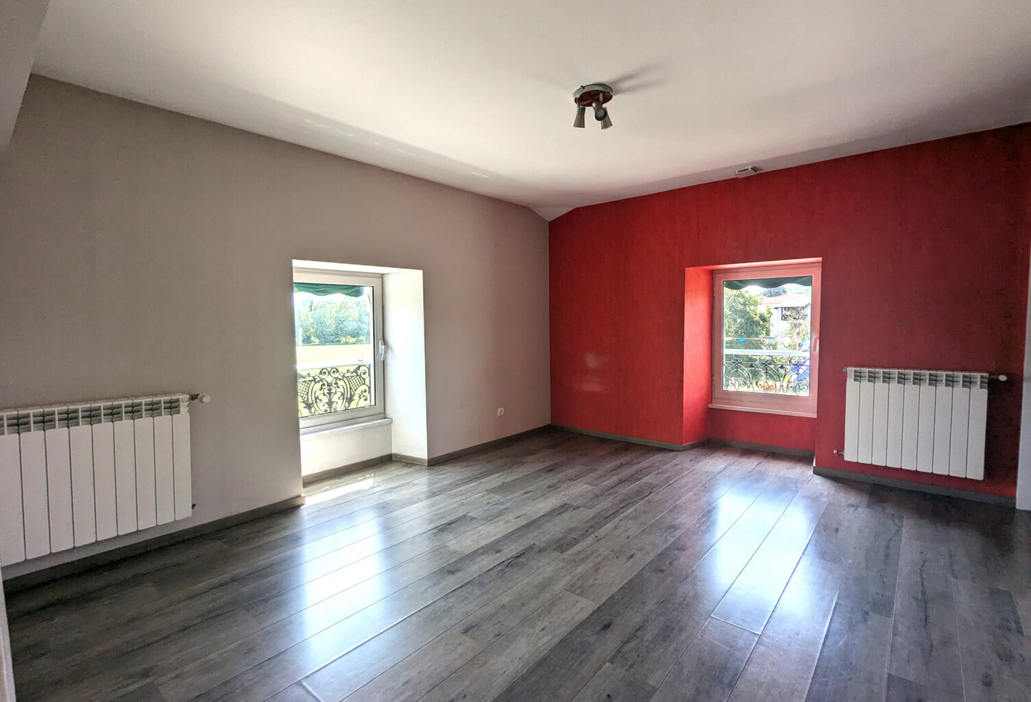 Bel et vaste appartement proche des commodités — photo 1