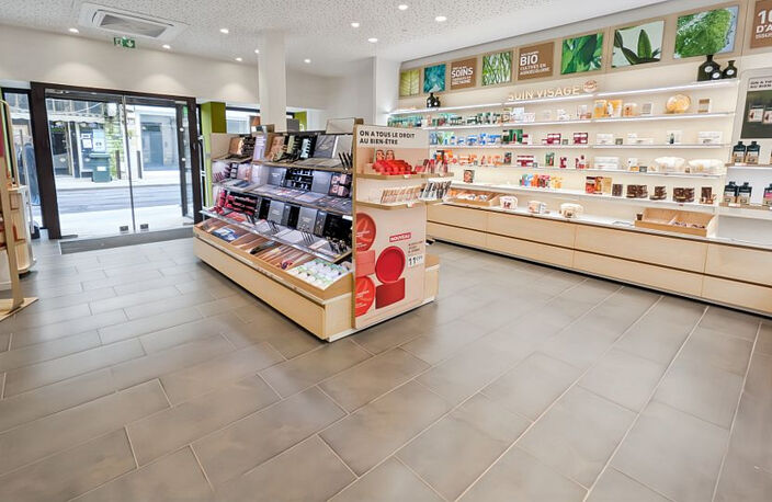 Yves Roche - Fond de commerce - Saint Foy la Grande — photo 3